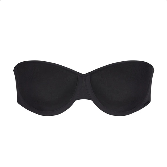 Weightless Strapless Black Bandeau Bra - Picture 6 of 6